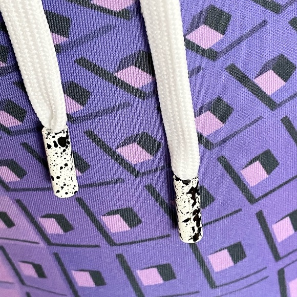 Geometric Tunnel Purple Graphic Hoodie Sweatshirt Adult size Medium NEW - Picture 5 of 6